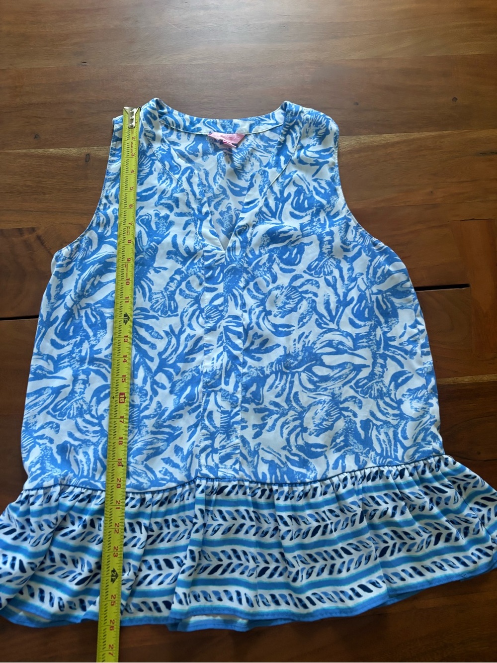 LIlly Pulitzer Blue & White Printed Ruffle-Hem Tank Top size medium